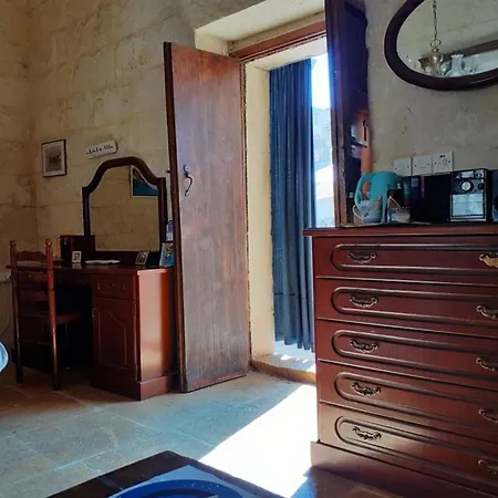 Δωμάτια σε οικογενειακή κατοικία Privates Zimmer Mit Bad Bei Rita